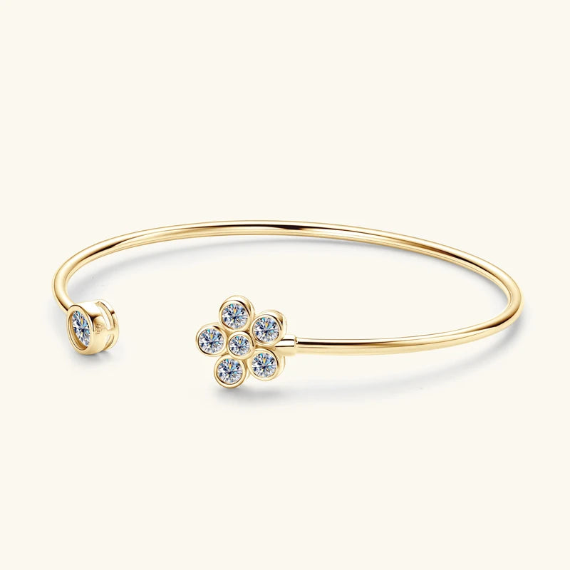 Seraphine Moissanite Bangle